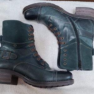 Taos Crave Boots